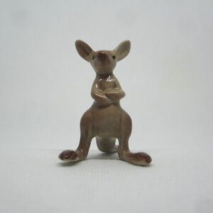 Hagen Renaker Kangaroo Arms Crossed miniature figurine